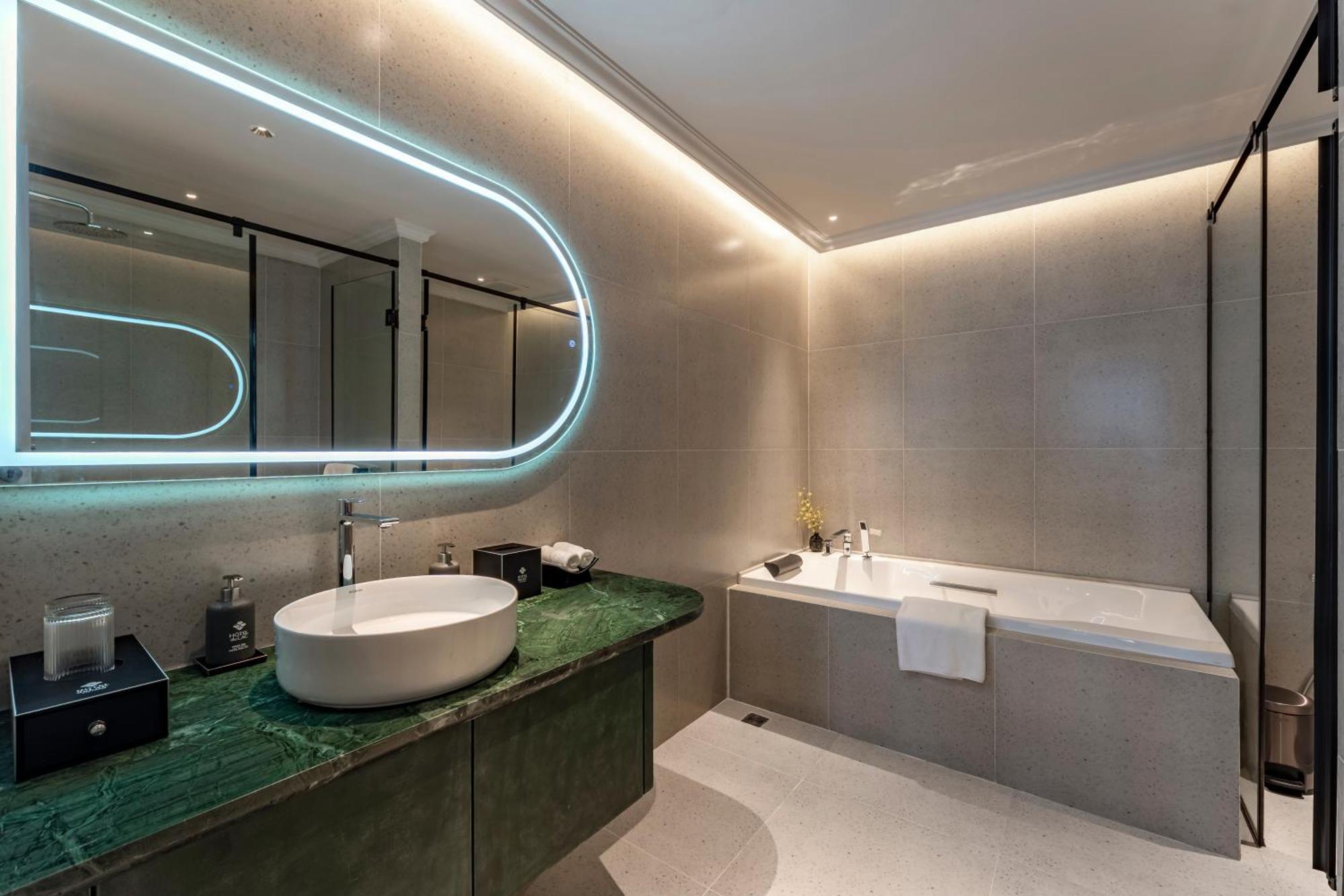Grand Du Boutique Saigon